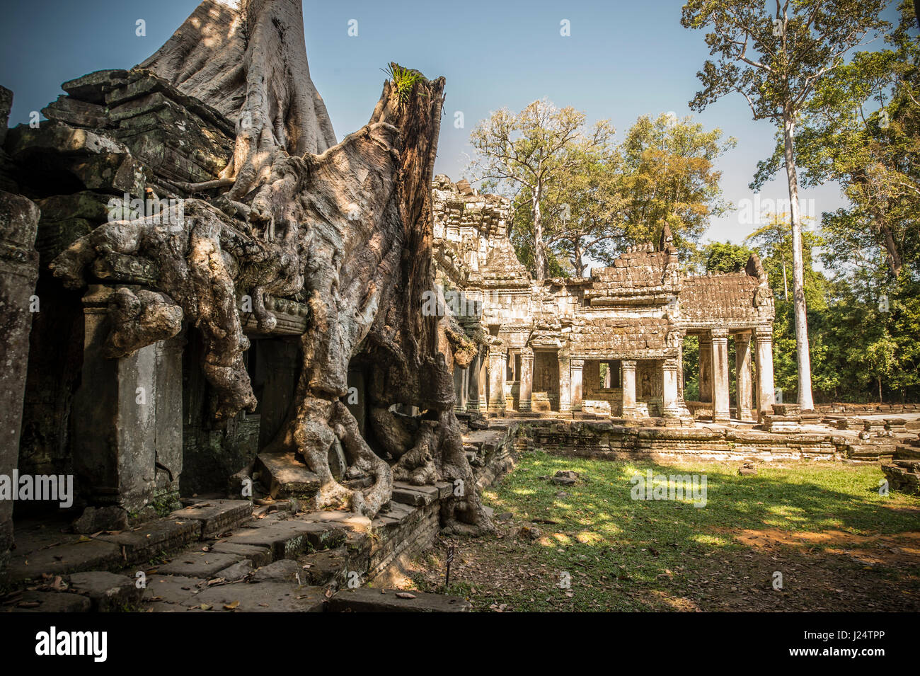 Ancient khmer architecture hi-res stock photography and images - Alamy