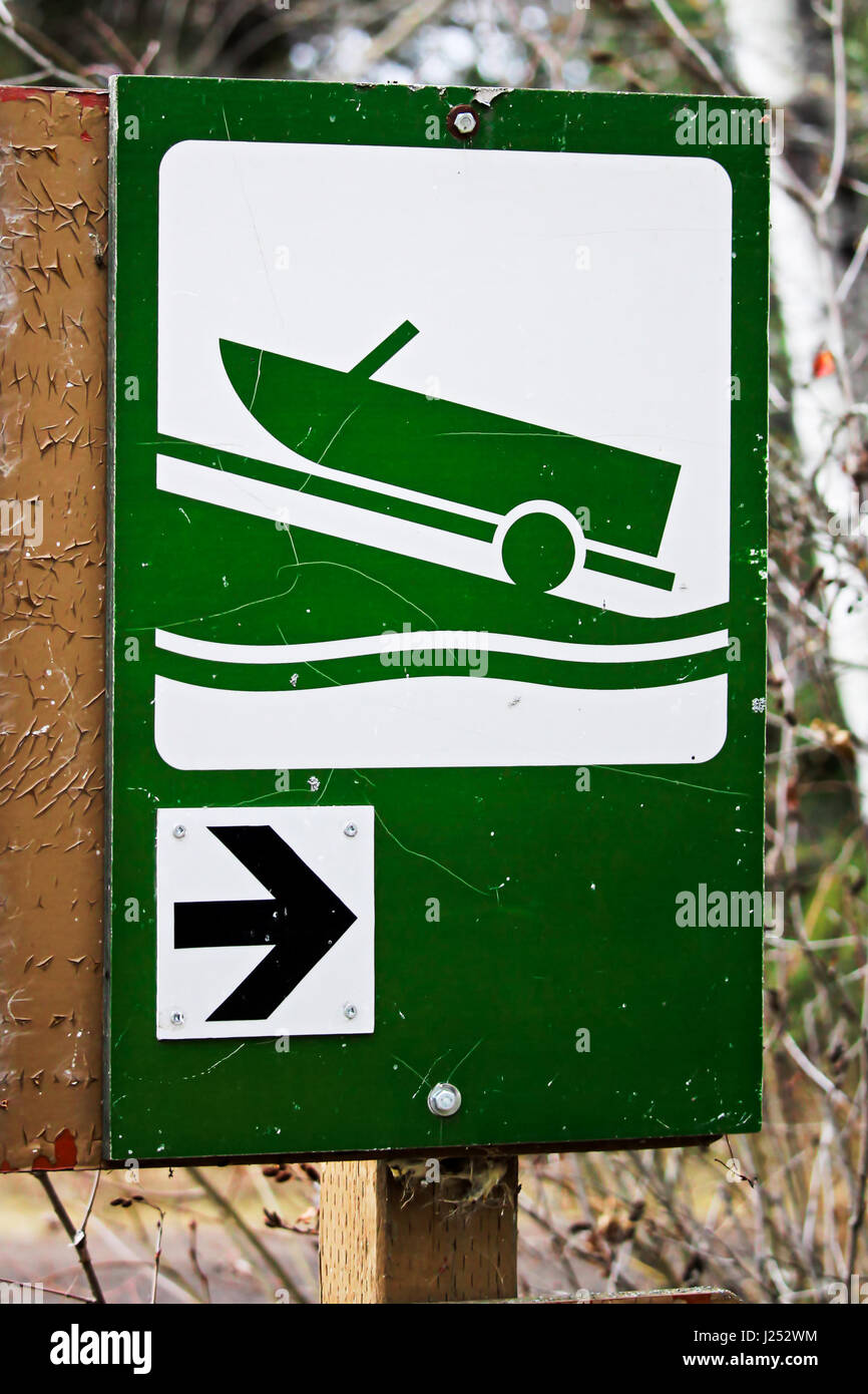 River Launch Sign Steep ramp hi-res stock photography and images - Alamy