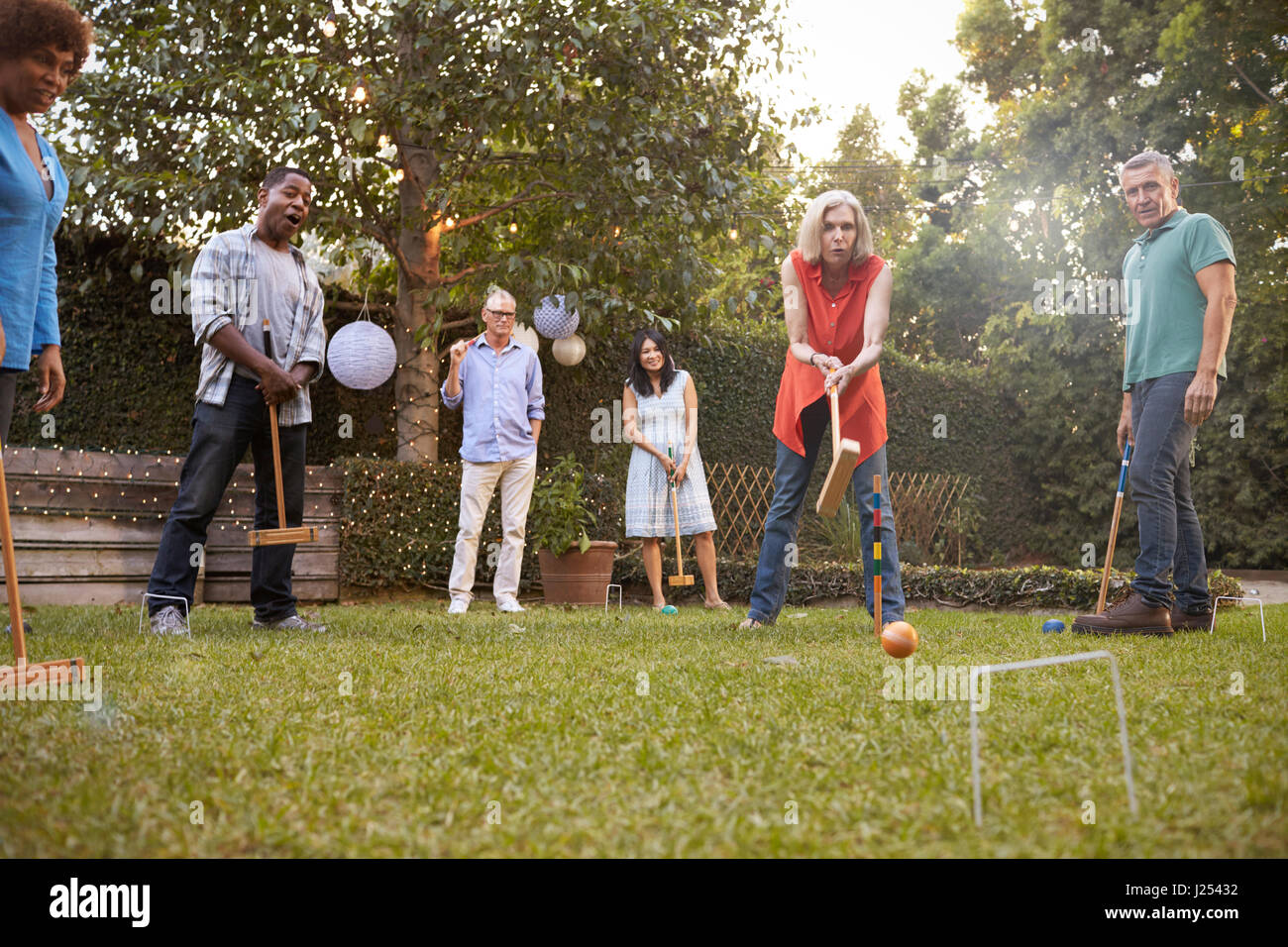 Croquet in the garden hires stock photography and images Alamy