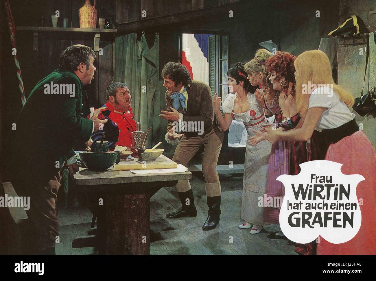 Frau Wirtin hat auch einen Grafen, Österreich/Frankreich/Deutschland 1968, Regie: Franz Antel, Darsteller: Franz Muxeneder (links), Harald Leipnitz (Mitte) Stock Photo