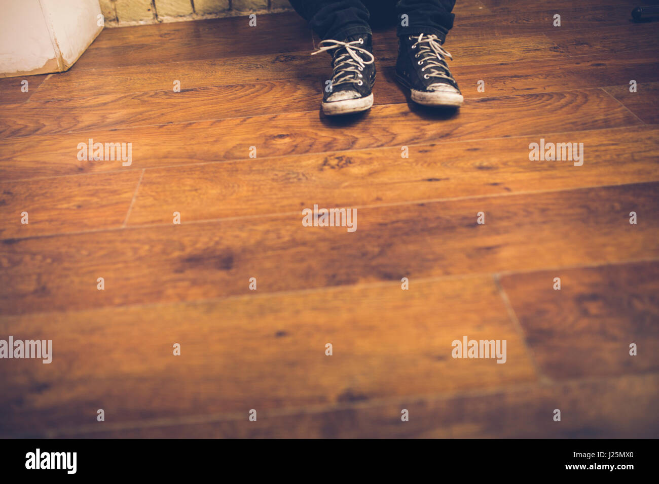 converse laminate converse laminate