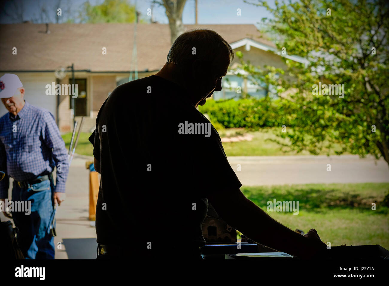 Elderly people silhouettes hi-res stock photography and images - Alamy