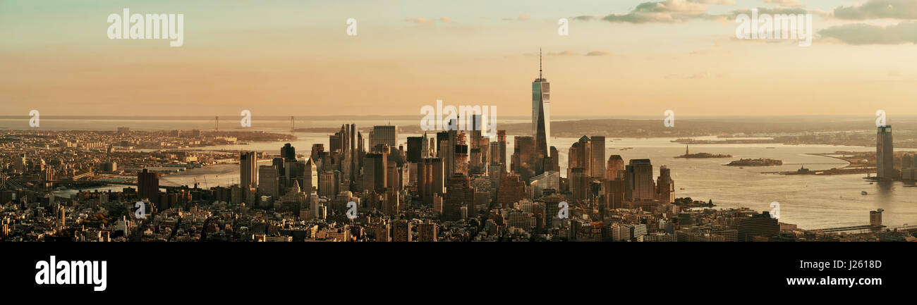 New York City downtown skyline panoramic view at sunset Stock Photo - Alamy