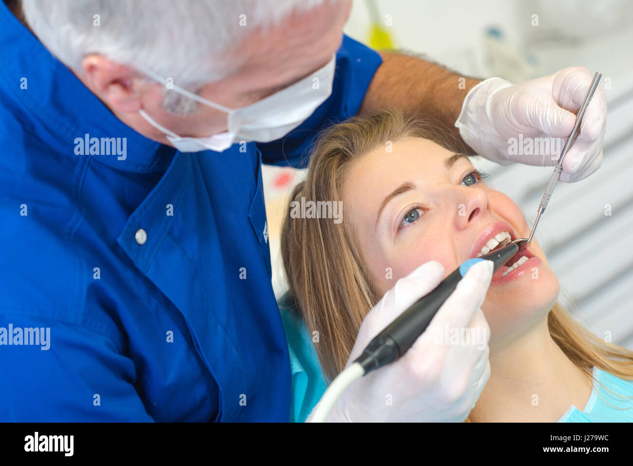 Drilling into bad tooth Stock Photo Alamy