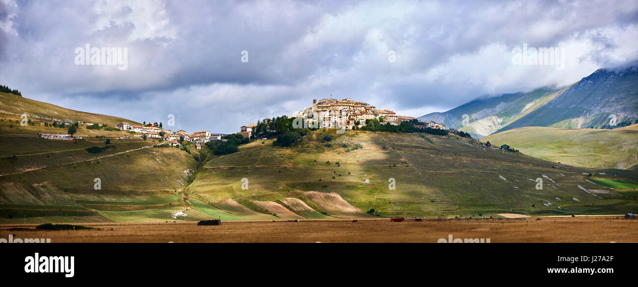 The hill town of Castelluccio di Norcia, Parco Nazionale dei Monti