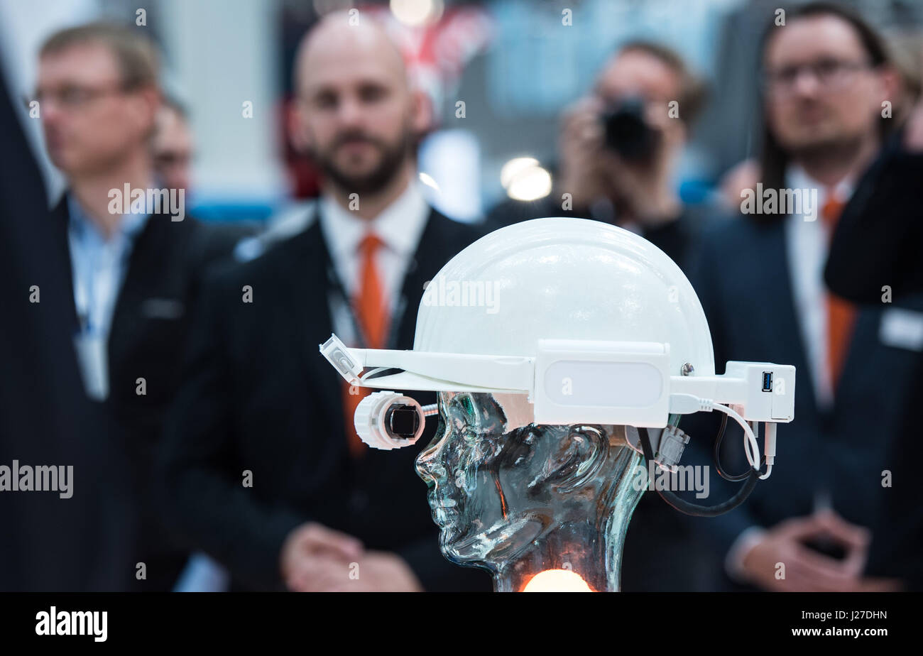 Hanover, Germany. 25th Apr, 2017. A protective helmet with integrated data goggles from the Salzgitter subsidiary GESIS at the Salzgitter AG stand at the Hanover Fair ('Hannover Messe') 2017 in Hanover, Germany, 25 April 2017. Around 6,500 exhibitors are expected at the world's biggest industrial fair, the Hannover Messe, from 24 until 28 April 2017. This year's partner country is Poland. Photo: Silas Stein/dpa/Alamy Live News Stock Photo