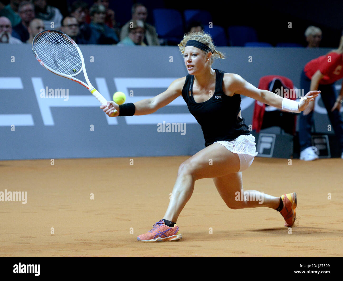 Stuttgart, Germany. 25th Apr, 2017. German tennis player Laura Siegemund  cheers a point against Zhang Shuai from China in the women's single match  of the WTA Tour in the Porsche Arena in