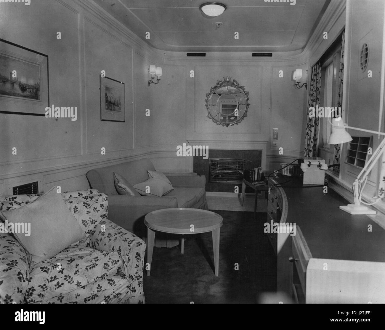 May 05, 1954 - First picture on board the Royal Yacht 'Britannia'' press representatives were allowed today to visit H.M. Yacht 'Britannia'', now in the pool of London. On the yacht's return from the Mediterranean having brought back Her Majesty from her Commonwealth tour. OPS: A view of the Queen's Sitting Room aboard The Royal Yacht ''Britannia' (Credit Image: © Keystone Press Agency/Keystone USA via ZUMAPRESS.com) Stock Photo