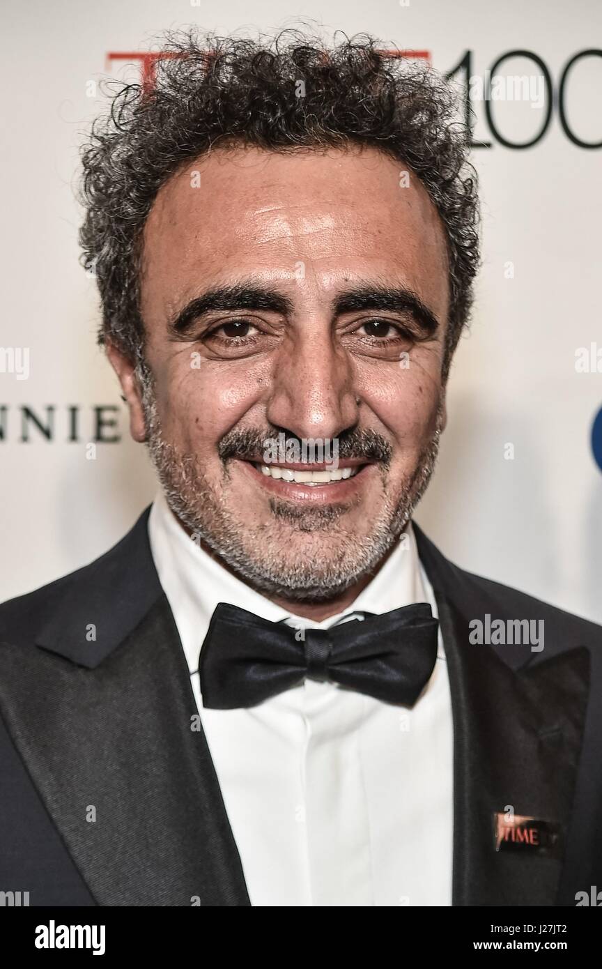 New York, NY, USA. 25th Apr, 2017. Hamdi Ulukaya at arrivals for TIME 100 Gala Dinner 2017, Jazz at Lincoln Center's Frederick P. Rose Hall, New York, NY April 25, 2017. Credit: Steven Ferdman/Everett Collection/Alamy Live News Stock Photo