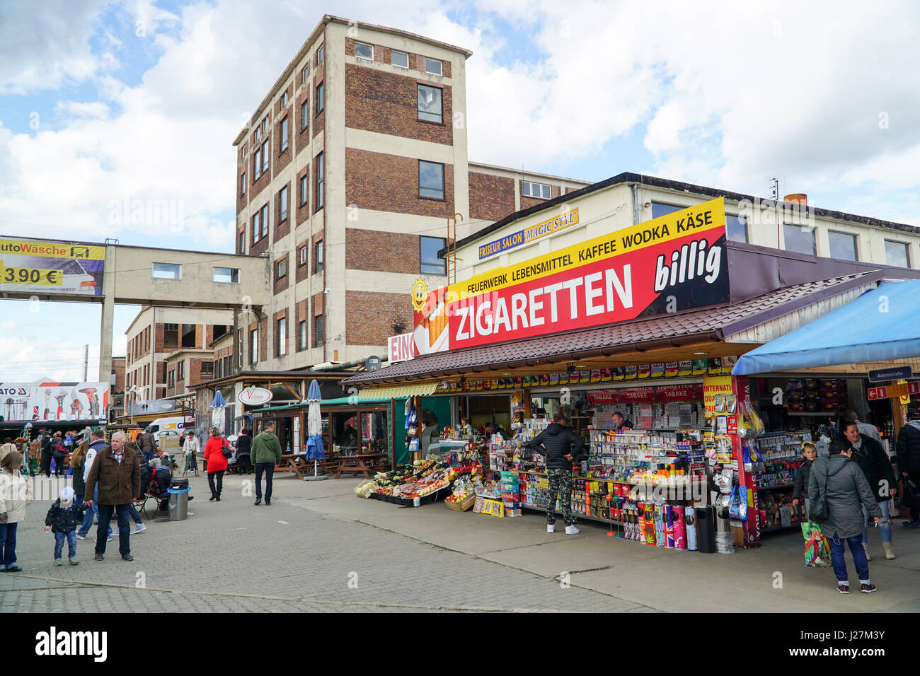 German polish border fireworks hi-res stock photography and images - Alamy