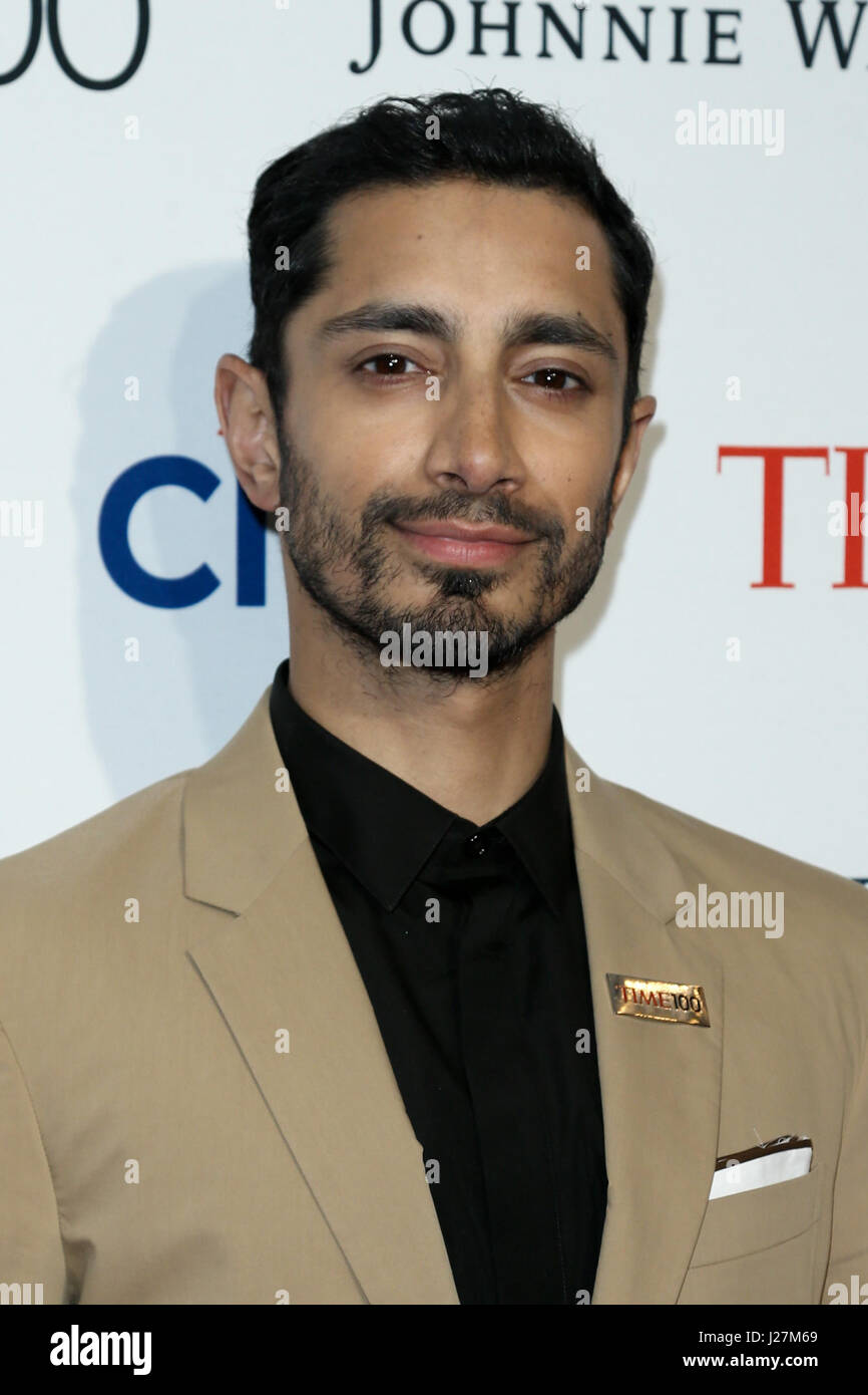 New York, USA. 25th April, 2017. Actor Riz Ahmed attends the Time 100 Gala at Frederick P. Rose Hall on April 25, 2017 in New York City. Credit: Debby Wong/Alamy Live News Stock Photo