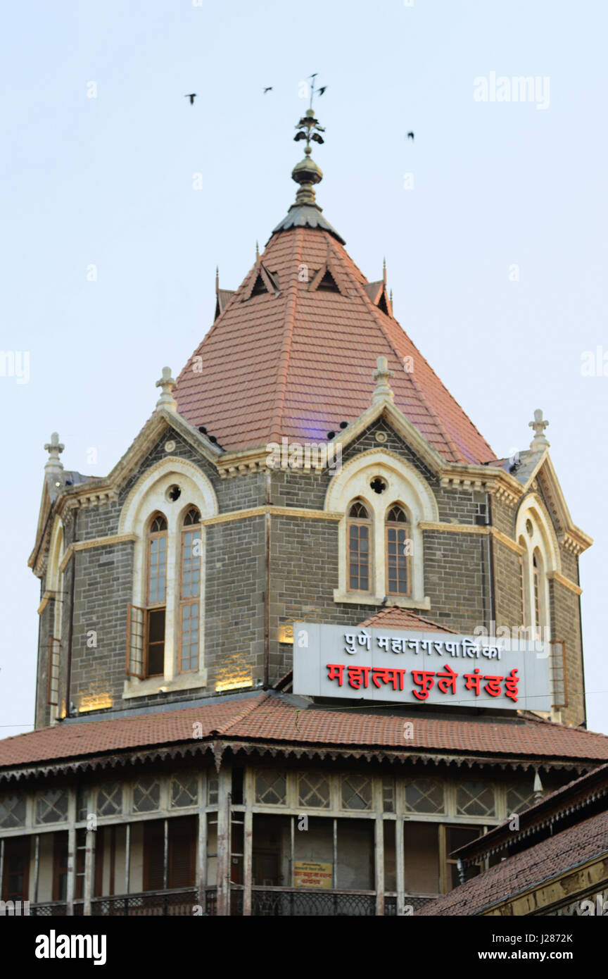 Top of Mahatma Jyotiba Phule market for fruits and vegetables, Pune, Maharashtra Stock Photo