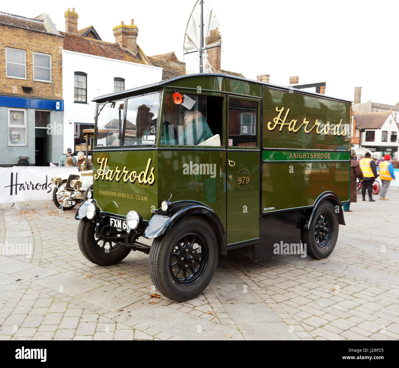A 1939 Harrods Special EVM1 Electric Delivery Van (No. 979), drives through  Crawley Paddock, during the 2016 London to Brighton Veteran Car Run Stock  Photo - Alamy