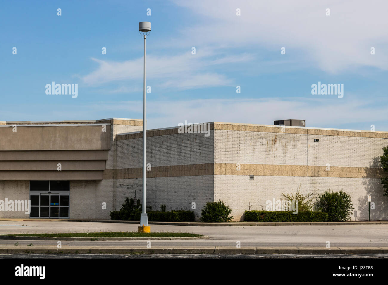 Marion - Circa April 2017: Recently shuttered Sears Retail Mall Location. According to a regulatory filing, Sears Holdings Corp. lost more than $2 bil Stock Photo
