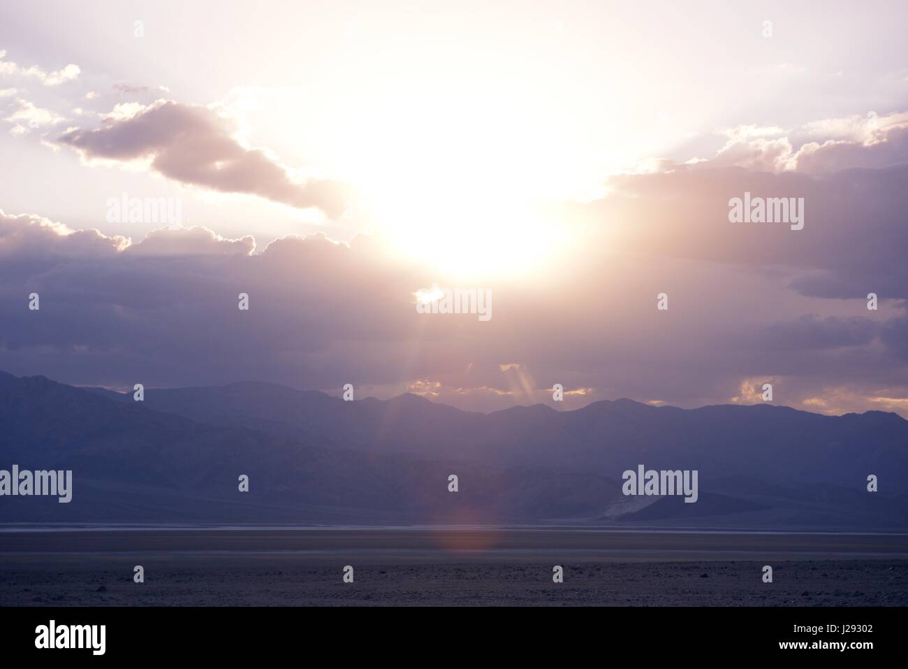 Death Valley in eastern California is one of the hottest places on ...
