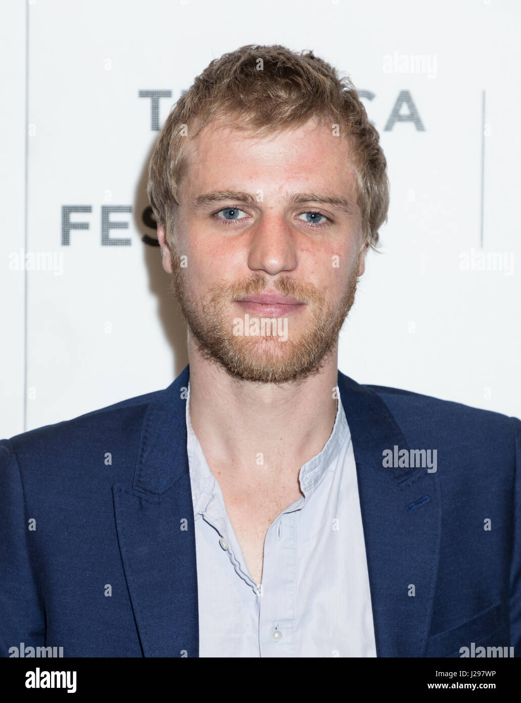 Johnny flynn portrait hires stock photography and images Alamy