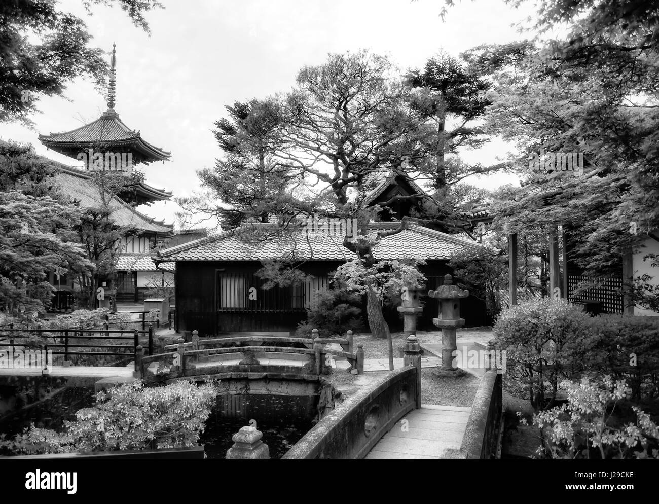 Zen garden and temples in the spring park, Japan spring season. Black and White Stock Photo