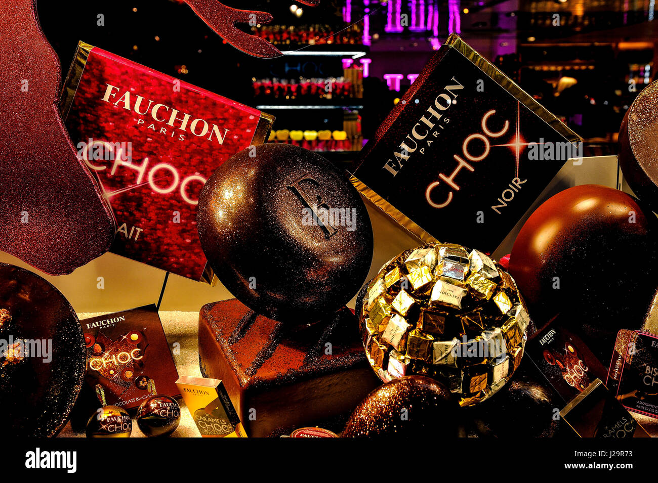 France, Paris, Fauchon shopwindow during the Christmas season Stock Photo