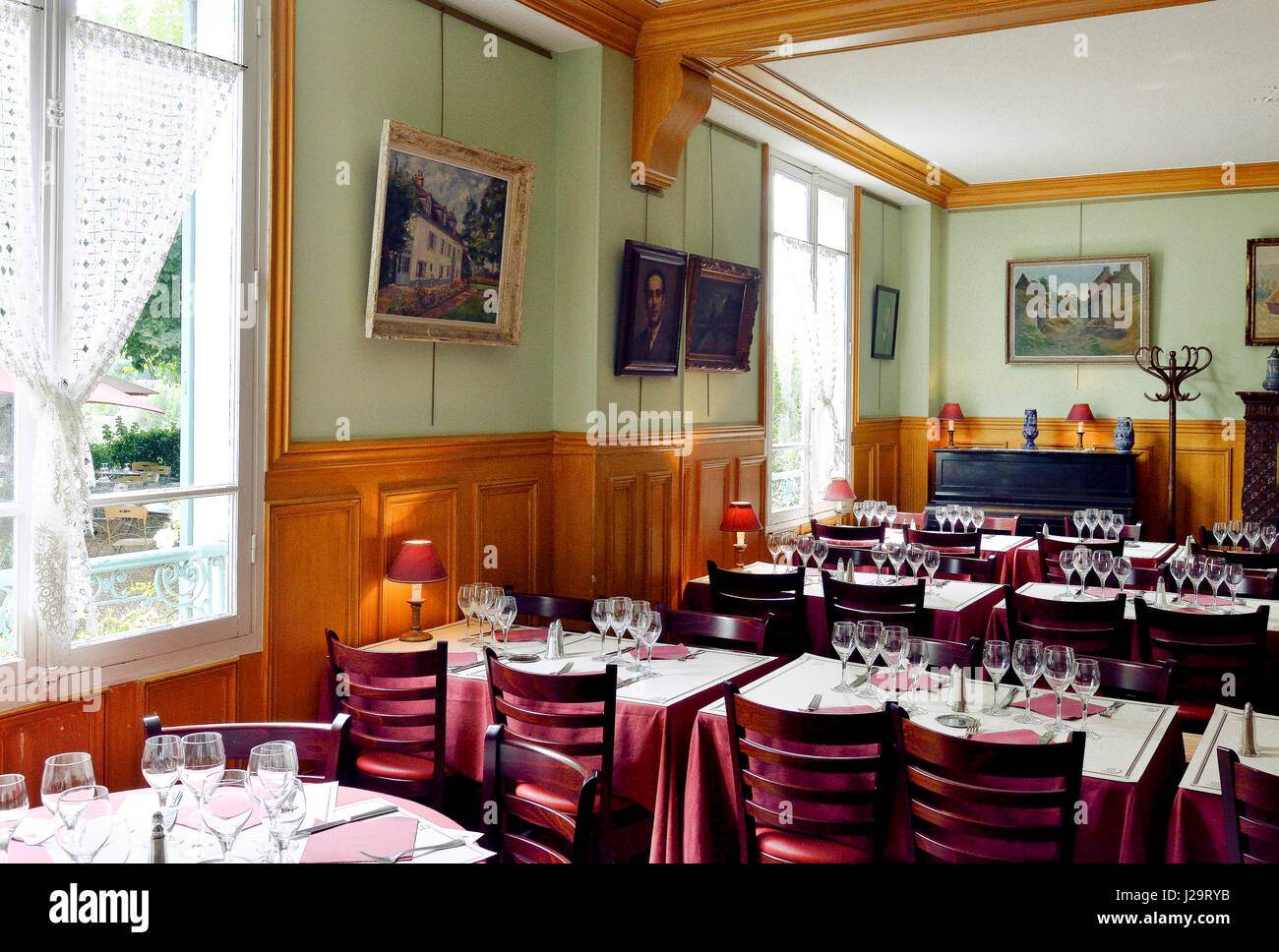 France, Normandy, Eure, Giverny, former Hotel Baudy, dining room Stock ...