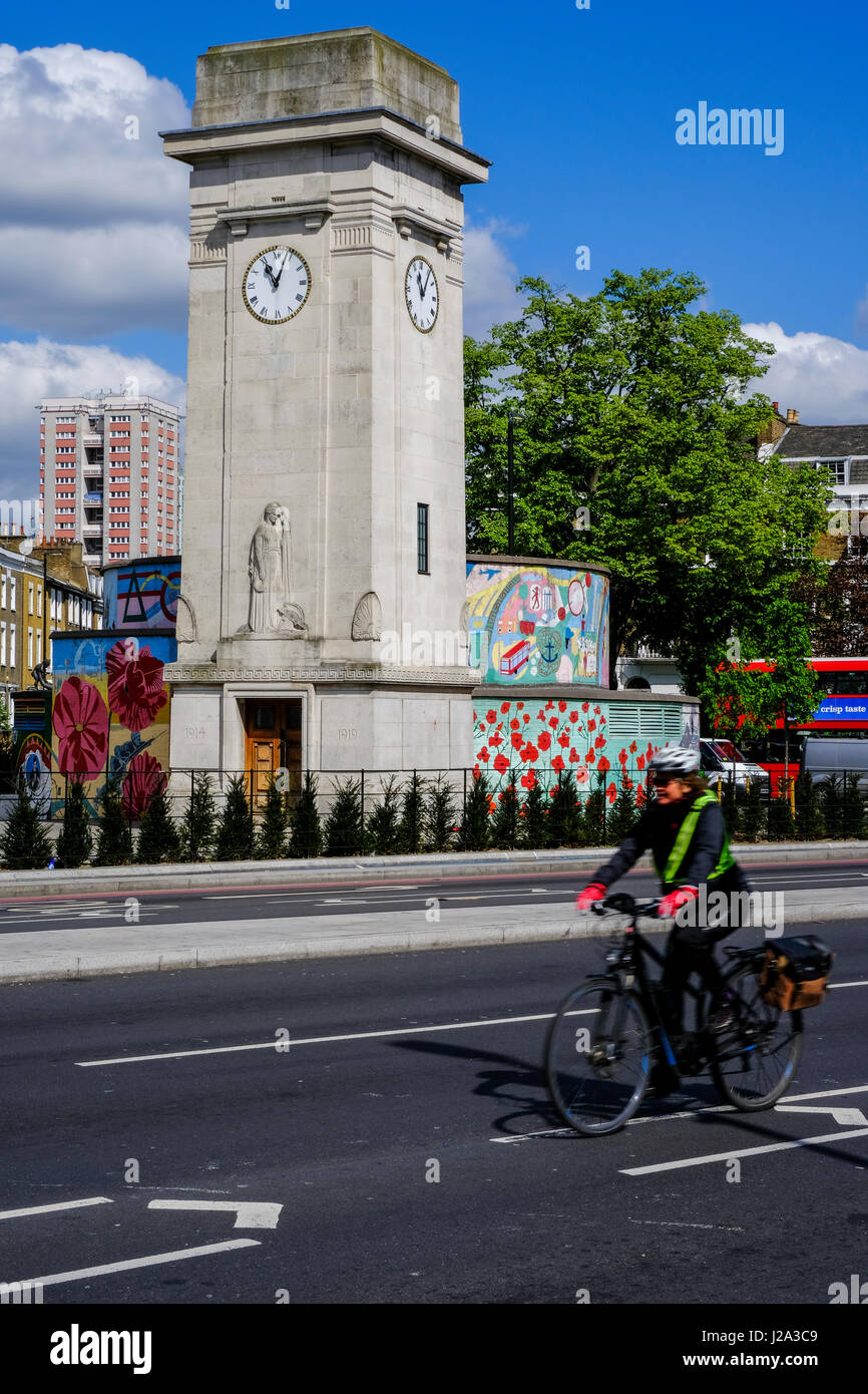 Stockwell WW1 memorial clock and bunker Stock Photo