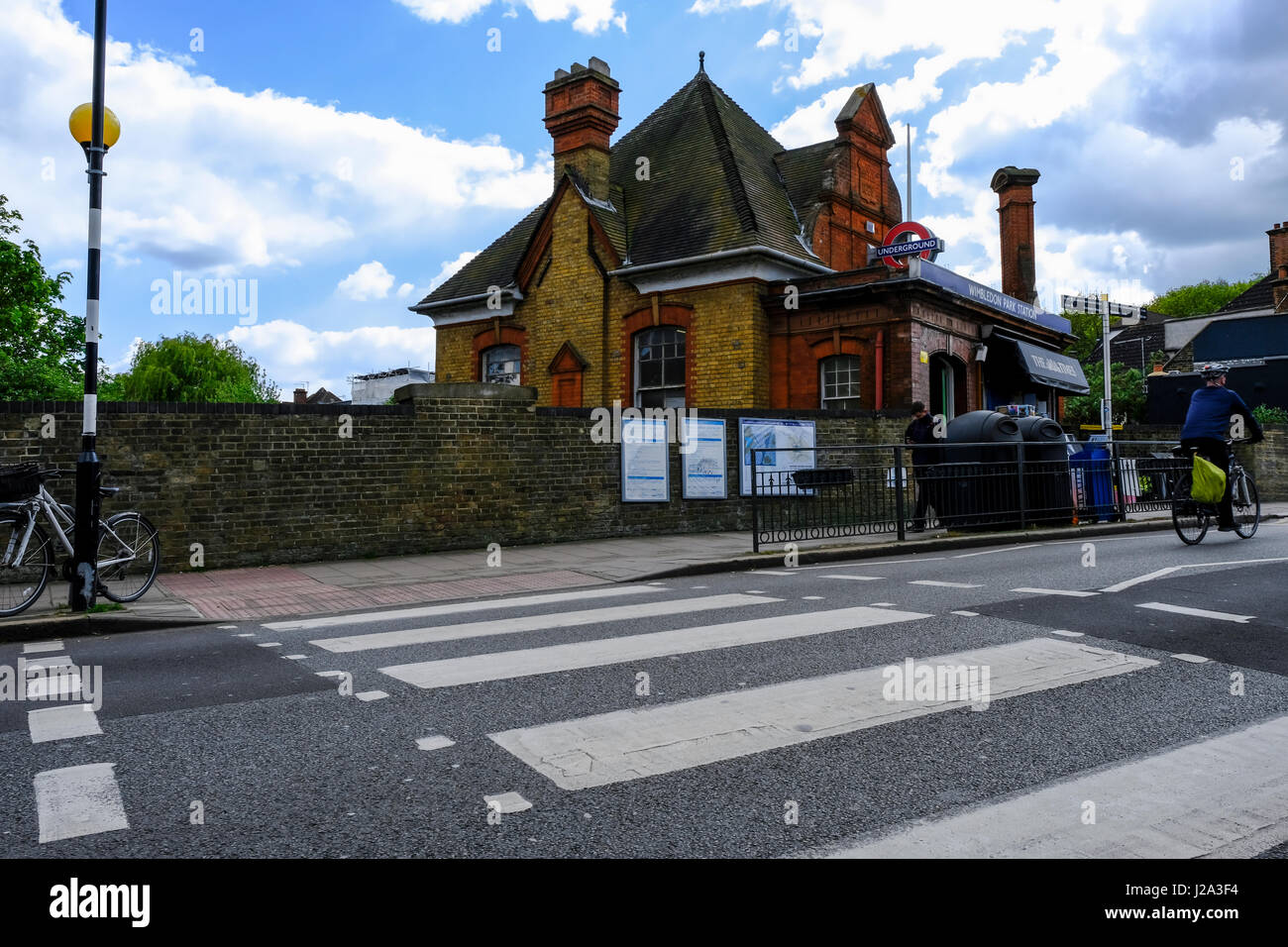 Wimbledon Park Station Stock Photo Alamy wimbledon-park-station-stock-photo-alamy