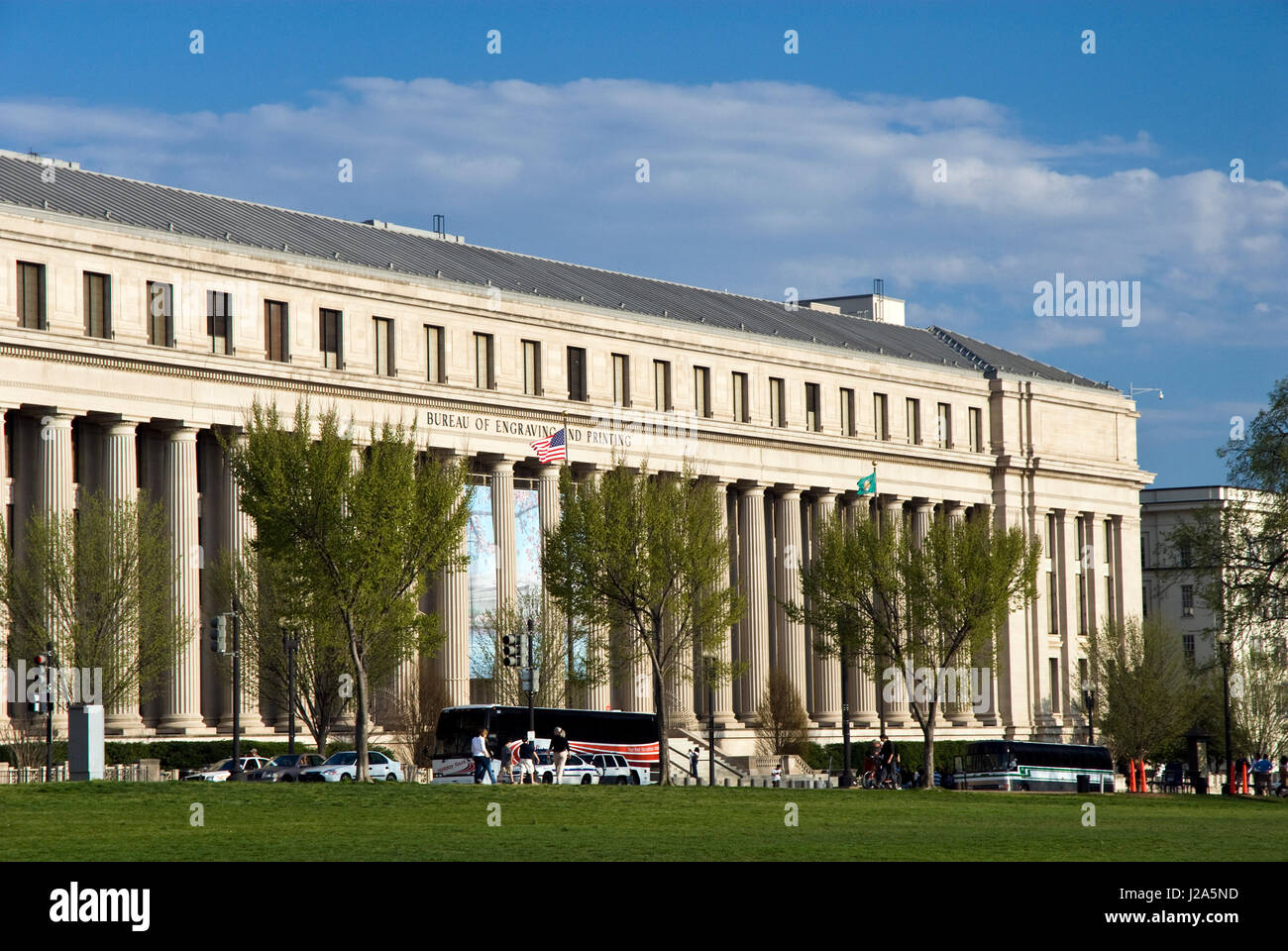 The Bureau of Engraving and Printing, where US currency is printed,  Washington, DC Stock Photo - Alamy