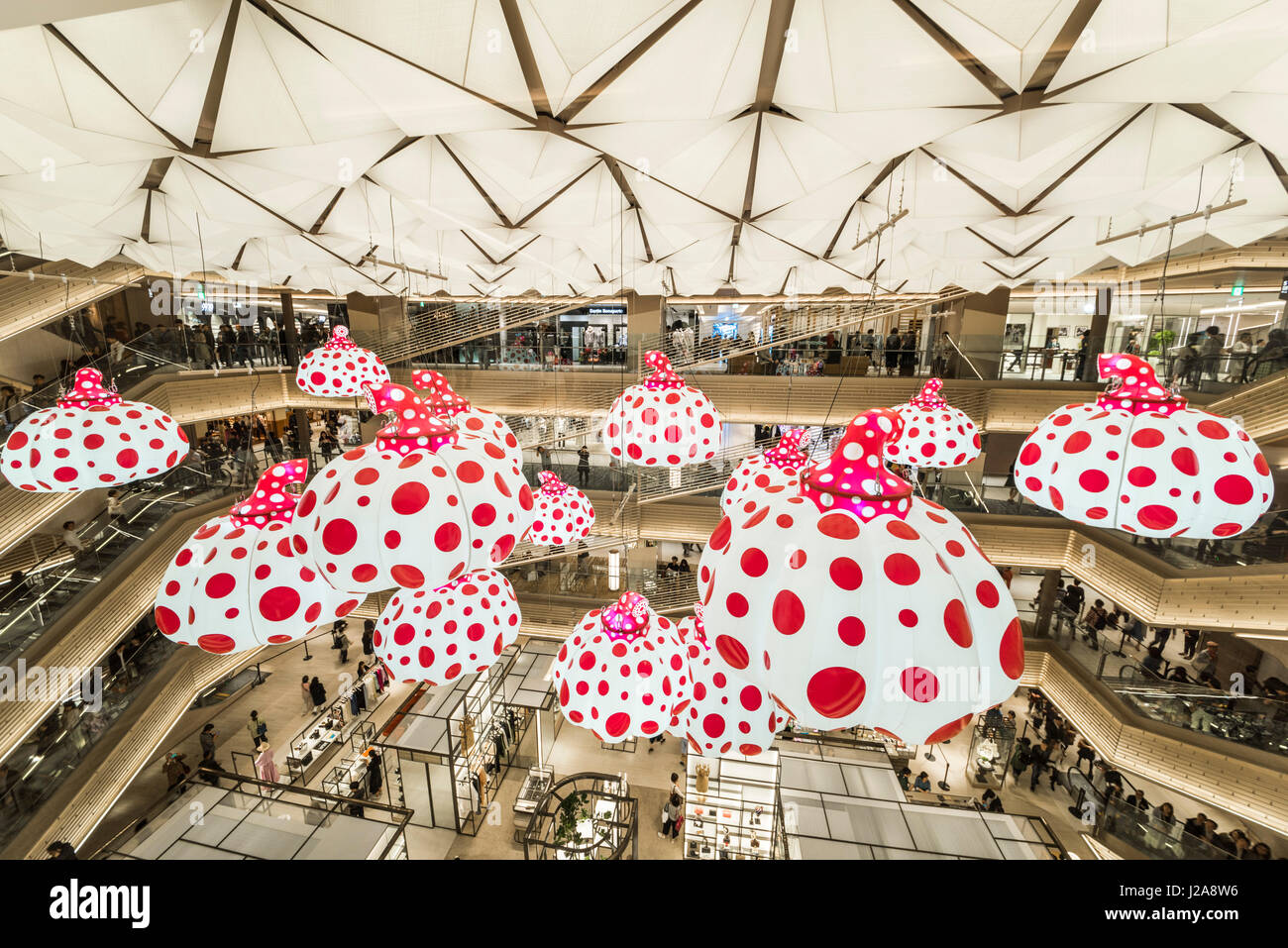 Interior of Ginza Six Building, Chuo-Ku, Tokyo, Japan Stock Photo - Alamy