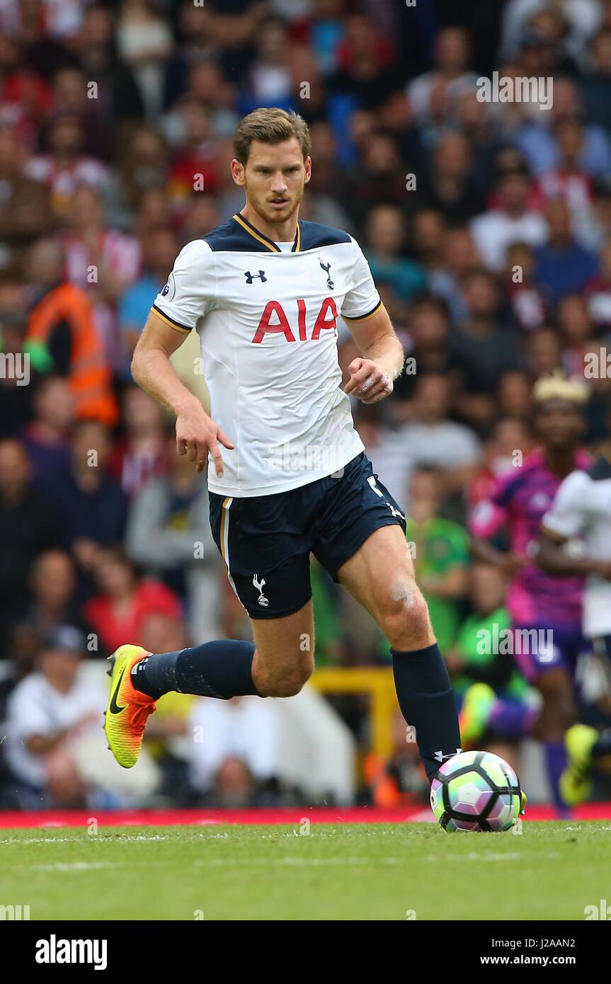 Jan Vertonghen of Tottenham  during the Premier League match between Tottenham Hotspur and Sunderland AFC at White Hart Lane in London. September 18, 2016. James Boardman / Telephoto Images EDITORIAL USE ONLY  FA Premier League and Football League images are subject to DataCo Licence see www.football-dataco.com Stock Photo