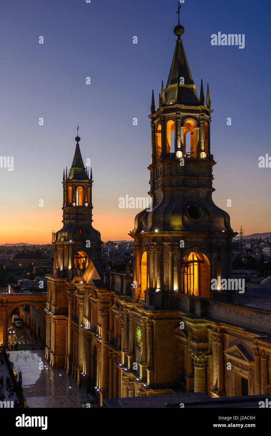 Peru, Arequipa, View of the cathedral of Arequipa from a roof terrace restaurant Stock Photo