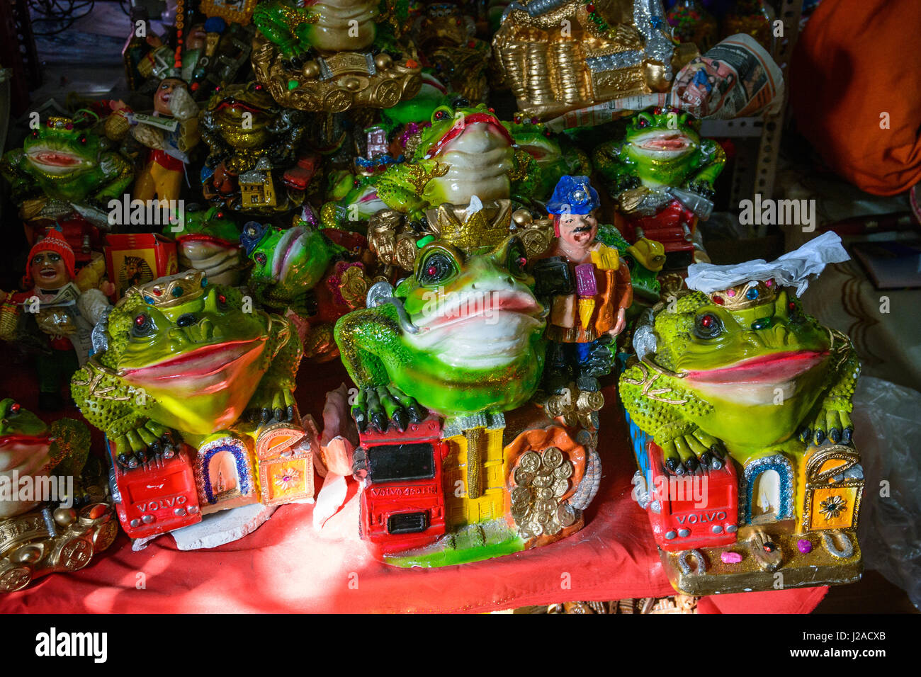 Bolivia, Departamento de La Paz, La Paz, witching market with lucky charms and magical accessories Stock Photo