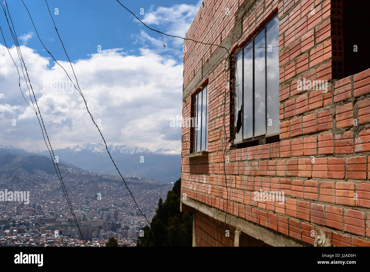 Bolivia, Departamento de La Paz, El Alto, the 'poor city', located at an altitude of 4100 m on the Altiplano above the boiler of La Paz Stock Photo