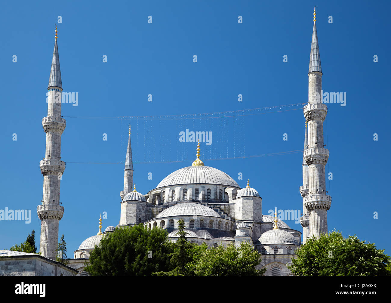 The view of Sultan Ahmed Mosque - Blue Mosque from Sultan Ahmet Park ...