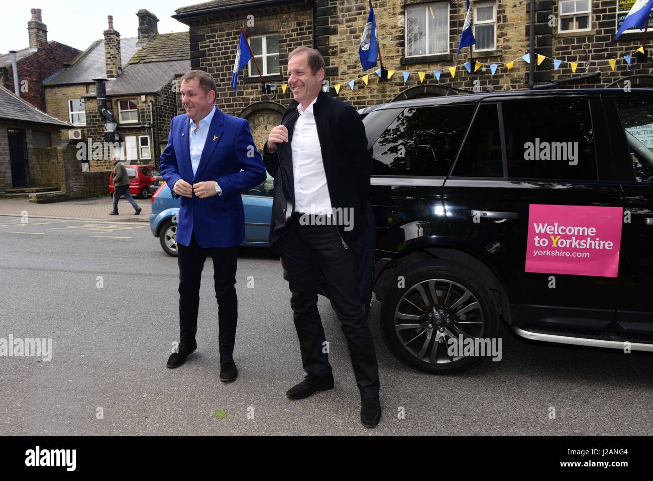 Sir Gary Verity of Welcome to Yorkshire with Tour De France general director Christian Prudhomme (right) promoting the Tour De Yorkshire in Penistone. Stock Photo