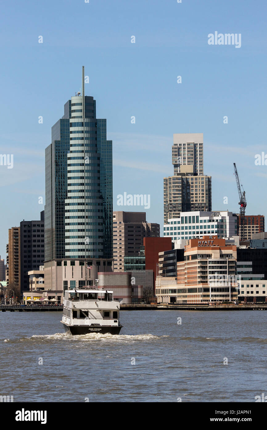 Ferry crossing the Hudson River from Lower Manhattan, New York, to