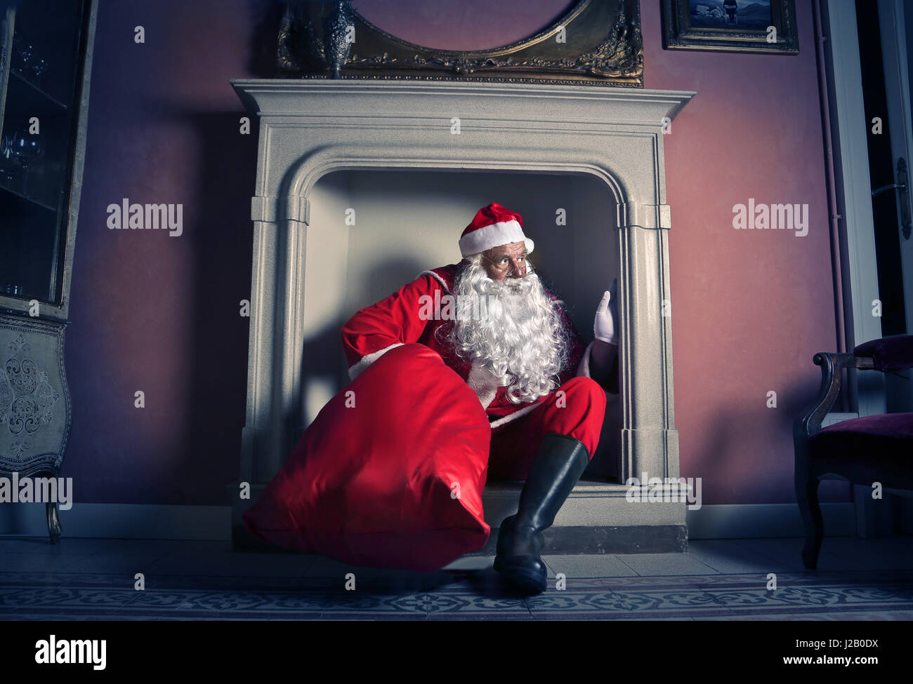 Santa Claus Chimney High Resolution Stock Photography and Images Alamy