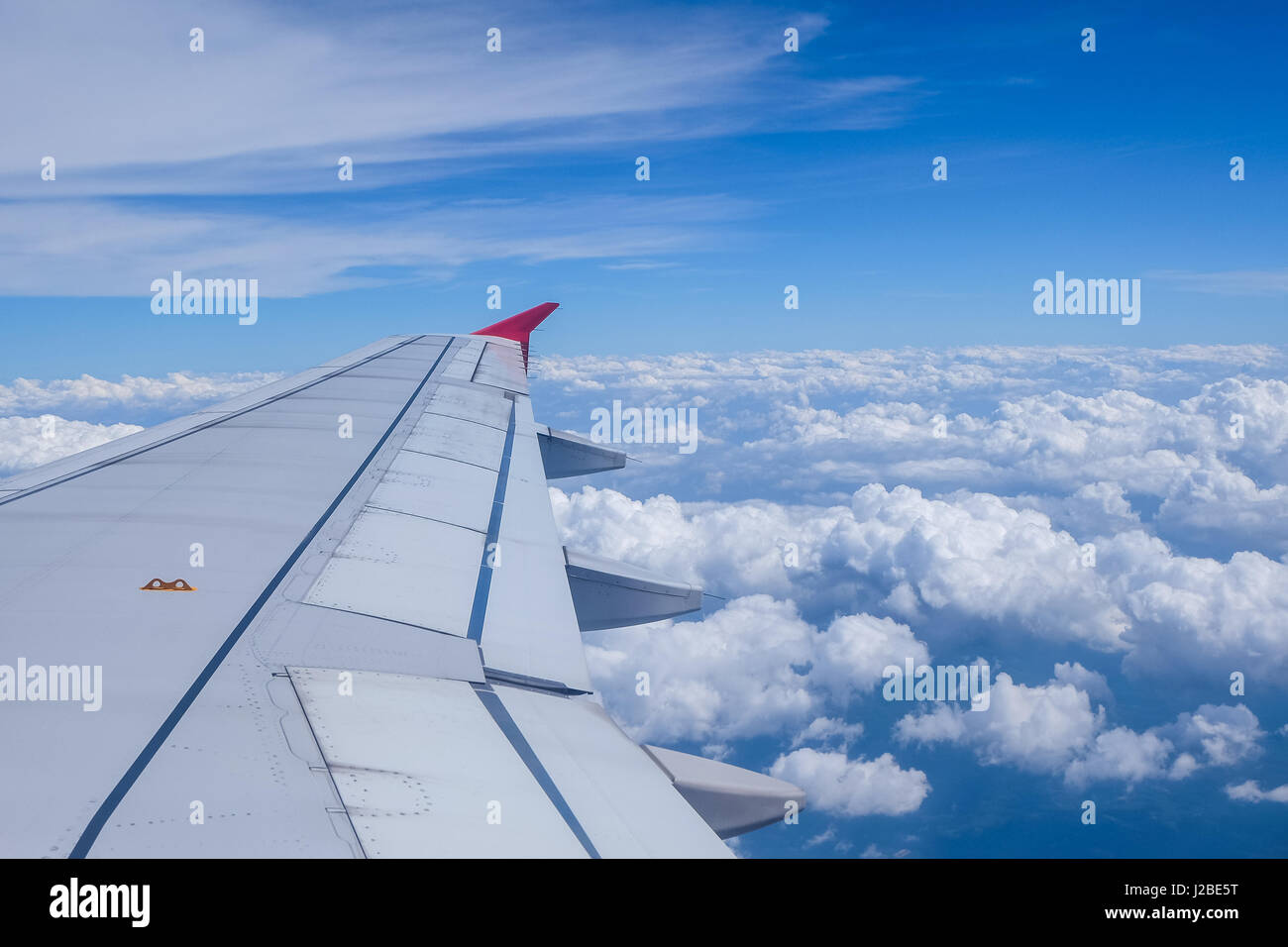 Aircraft wing image hi-res stock photography and images - Alamy