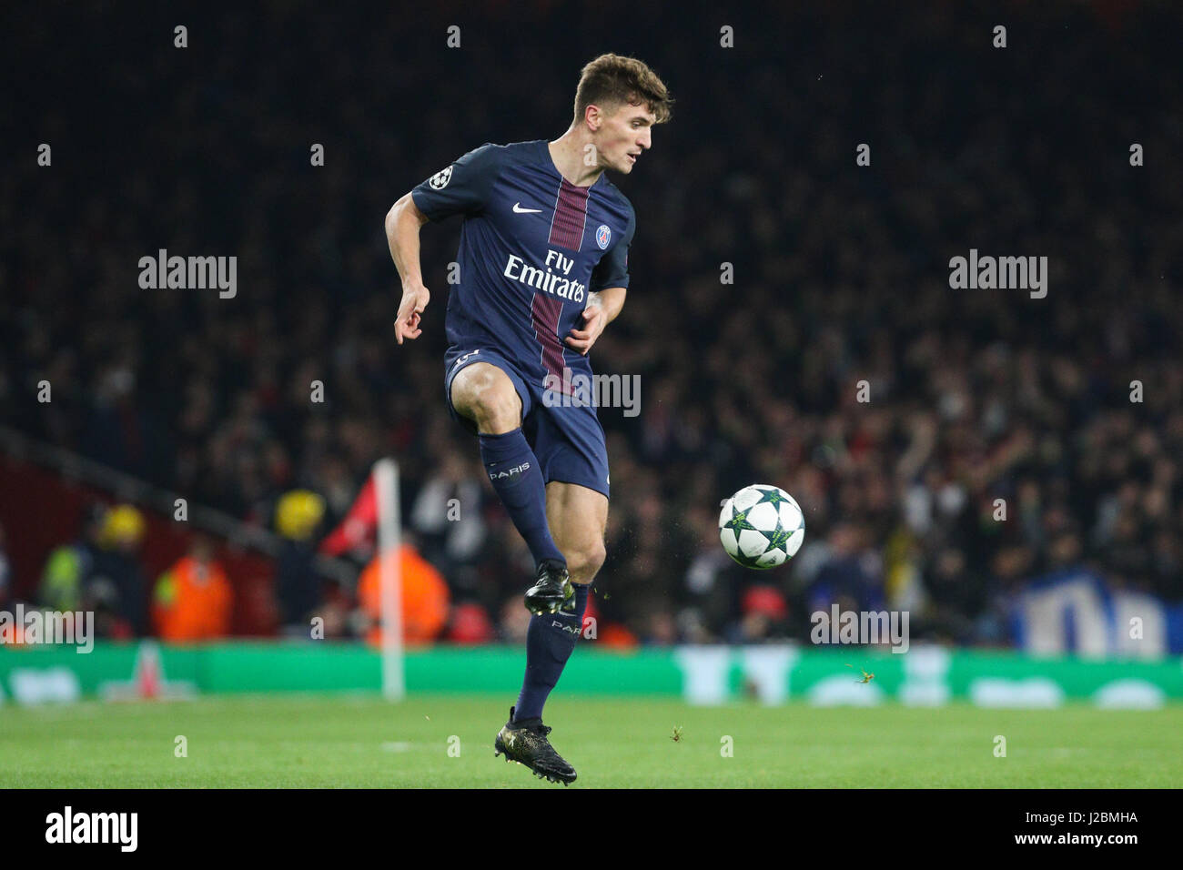Thomas Meunier of Paris Saint-Germain during the UEFA Champions League match between Arsenal and Paris Saint-Germain at the Emirates Stadium in London. November 23, 2016. Arron Gent / Telephoto Images EDITORIAL USE ONLY  FA Premier League and Football League images are subject to DataCo Licence see www.football-dataco.com Stock Photo