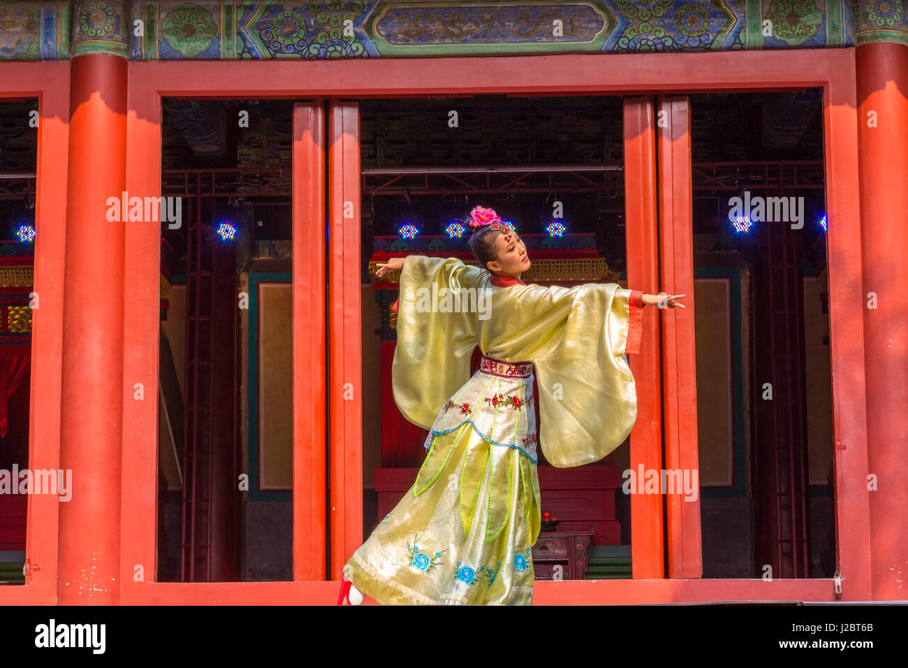 Cultural performance in period costume, Beijing, China Stock Photo
