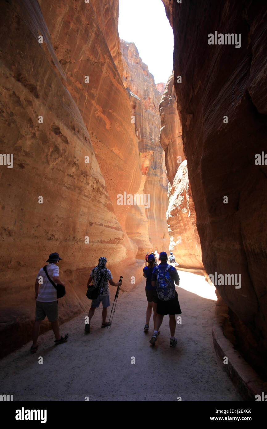 Petra walking tour hi-res stock photography and images - Alamy