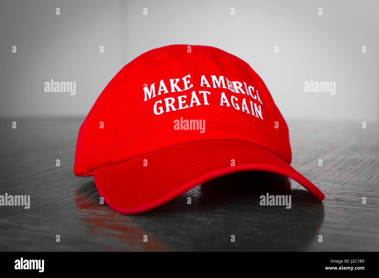 donald trump campaign cap