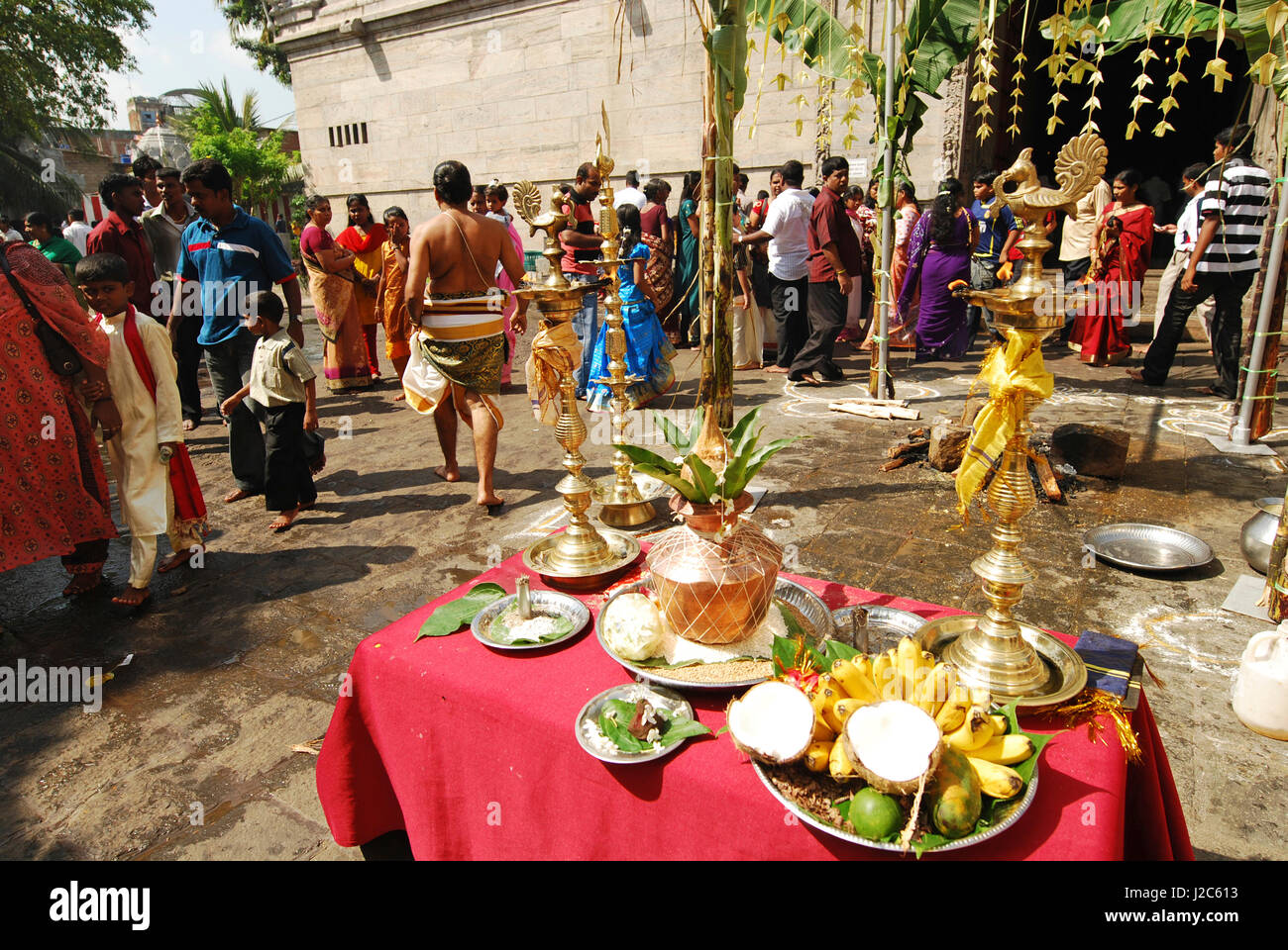 Sri Lanka Colombo Hindu Festival Hi Res Stock Photography And Images