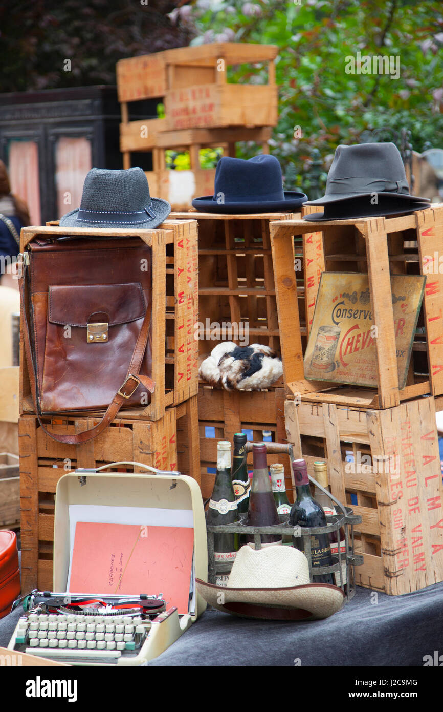 Flea market items for sale along Rue de Bretagne, Maris, Paris, Ile-de-France, France Stock Photo