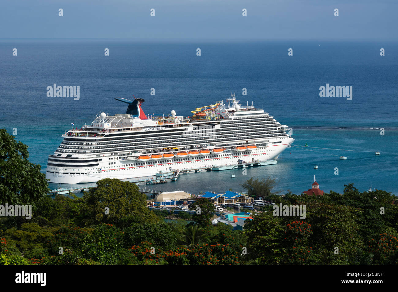 Carnival Breeze cruise ship, Ocho Rios, Jamaica Stock Photo Alamy