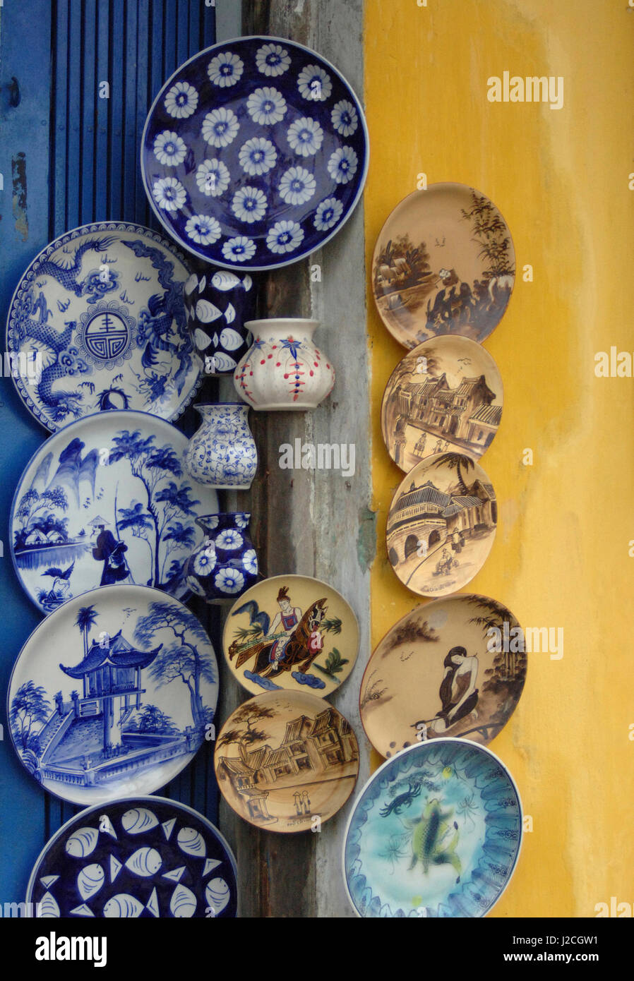 Vietnam ceramic plates display hires stock photography and images Alamy