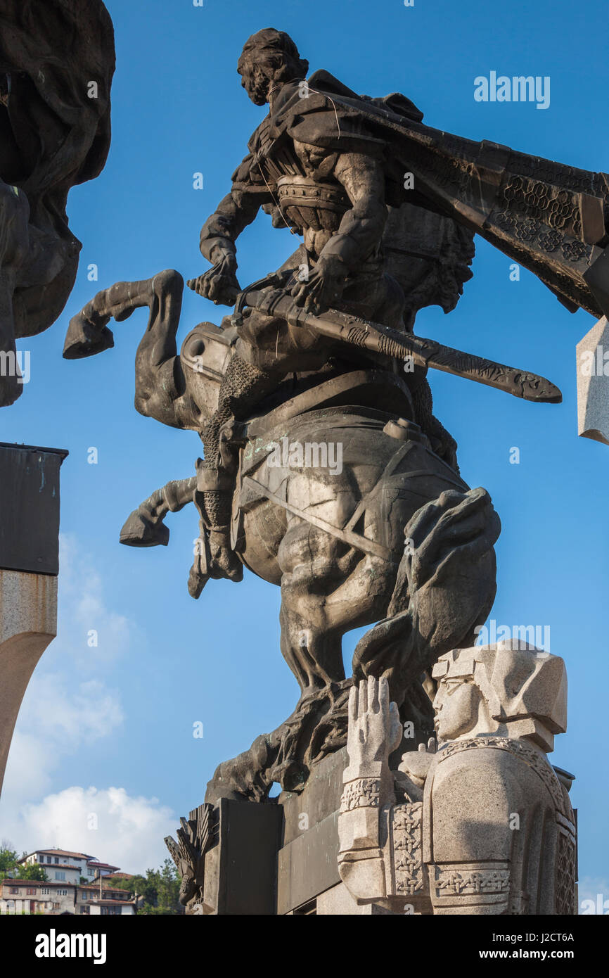 Bulgaria, Central Mountains, Veliko Tarnovo, Monument to the Assens, detail Stock Photo