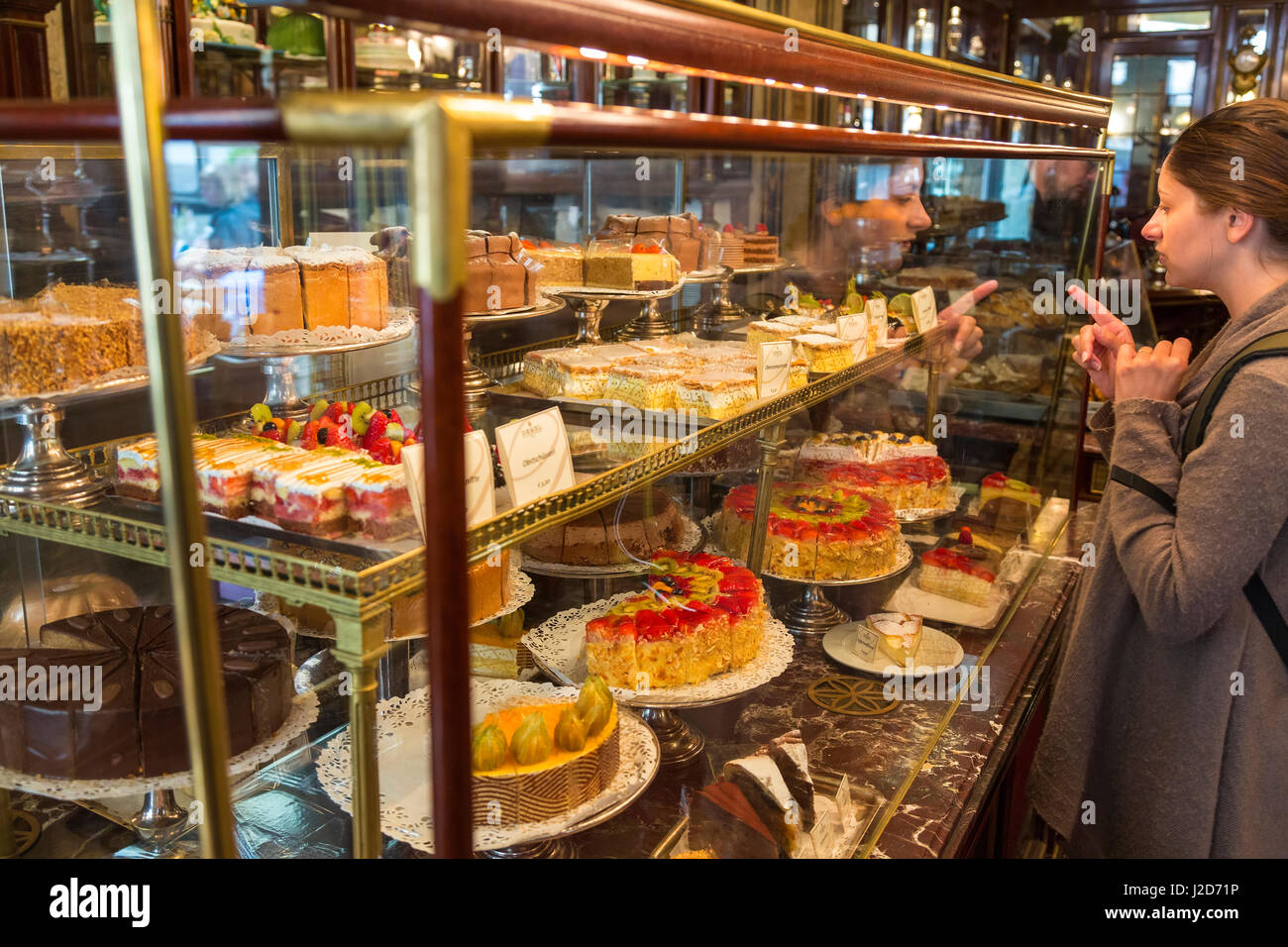 Selecting a cake, Demel Cake Shop, Vienna, Austria Stock Photo Alamy