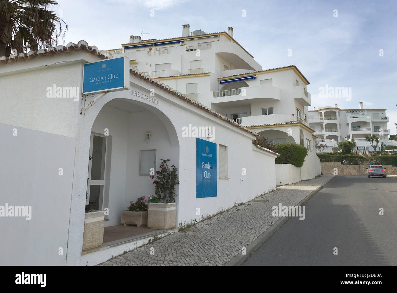 The apartment hotel in Luz, department of Lagos, Portugal, from which Madeleine McCann (Maddie) disappeared on 03 May 2007, pictured on 25 April 2017. The case remains unsolved. Photo: Emilio Rappold/dpa Stock Photo