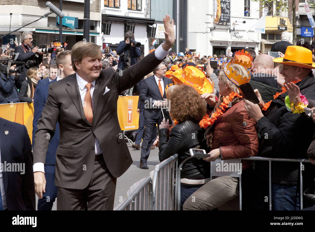 April 27, 2017 - Tilburg, Noord-Brabant, Netherlands - Tilburg, the Netherlands. Kingsday 2017 in Holland . The royal family celebrates the 50th anniversary of King Willem-Alexander today in Tilburg. Present are: King Willem-Alexander, Queen MÃ¡xima and their three daughters Amalia, Ariane and Alexia. There are also Prince Constantijn, Prince Laurentien, Prince Maurits, Princess Marilene, Prince Bernard, Princess Annette, Prince Pieter-Kristiaan, Princess Anita, Prince Floris and Princess Aimée. Credit: Paulien Van De Loo/ZUMA Wire/Alamy Live News Stock Photo