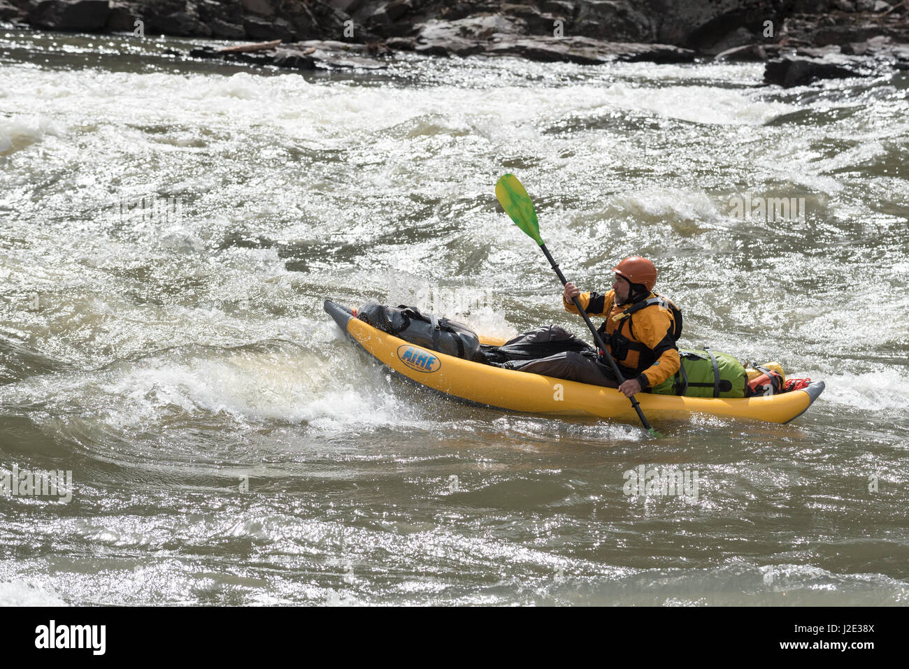 Kayaking The Narrows on the Grande Ronde River in Southeast Washington