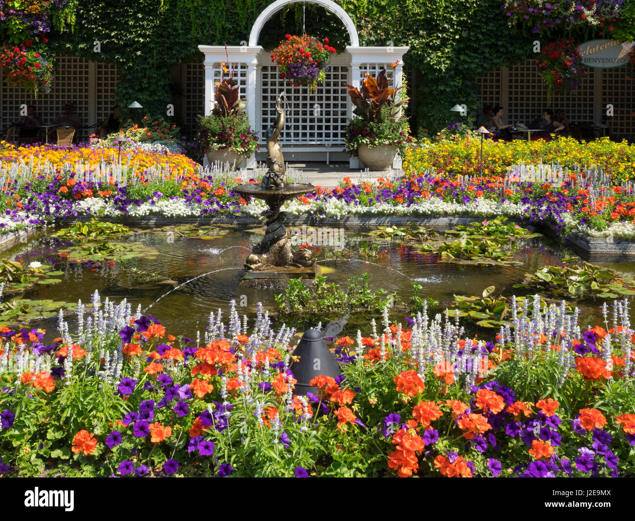 Canada, British Columbia, Victoria, Butchart Gardens, Italian Garden (For Editorial Use Only) Stock Photo